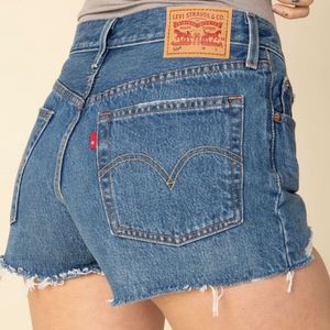 LEVI STRAUSS 501 JEAN SHORTS